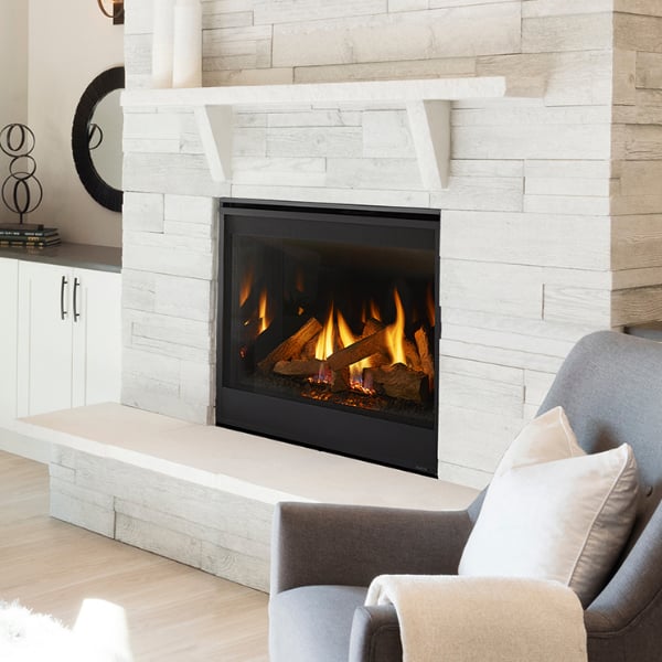 Majestic Quartz 36 Platinum Direct Vent Gas Fireplace | Woodland